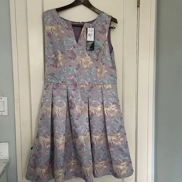 Be by Chetta B Dress Lavender Gold Pleated cocktail Formal Prom Size 16 NWT - Picture 2 of 8